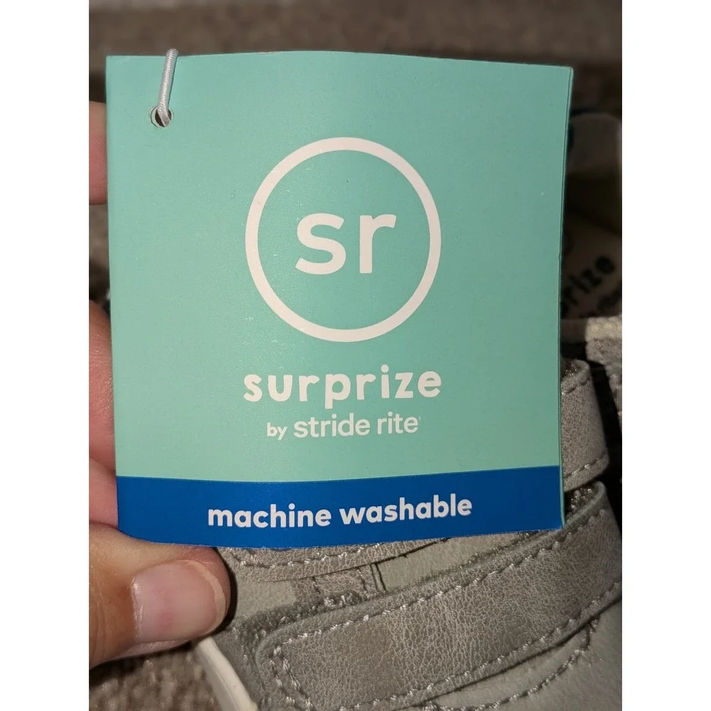 Stride Rite Surprize Gray Sneakers Machine Washable Memory Foam Size 3M‎ NEW